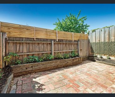 Three Bedroom Brick Victorian In Unbeatable Albert Park Location - Photo 5