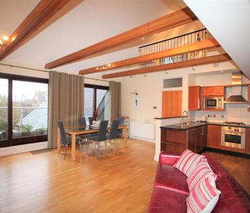 3 bedroom penthouse to rent - Photo 4