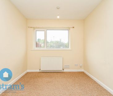 2 bed Semi-Detached Bungalow for Rent - Photo 6