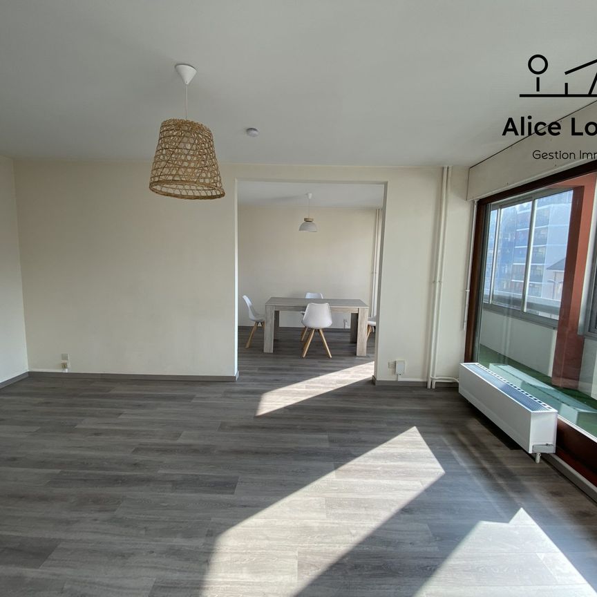 Location Appartement 4 pièces 77m² THONON LES BAINS 74200 - Photo 1