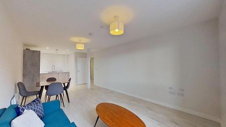 2 bedroom flat to rent - Photo 3