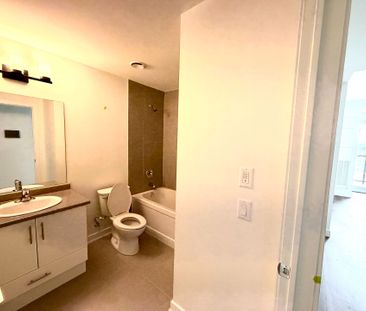 For Lease - 461 Green Road Unit# 909, Hamilton, Ontario - Photo 5