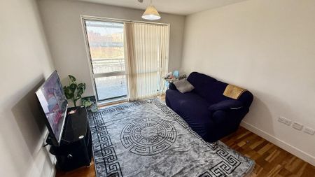2 bedroom apartment to rent - Photo 3