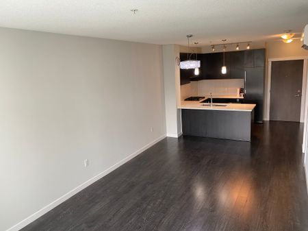 $500 Off First Months Rent. 2 Bed Condo For Rent In Richmond. - Photo 4