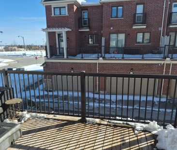 For Lease - 49 CASELY AVE Casely Avenue, Richmond Hill, Ontario - Photo 3