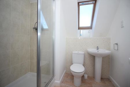 3 bedroom townhouse to rent - Photo 3