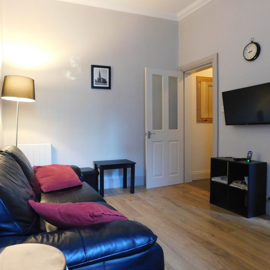 Madeira Street, Edinburgh, EH6 4AL - Photo 1