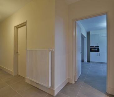 Totaal gerenoveerd GV appartement met tuin te Grembergen - Photo 2