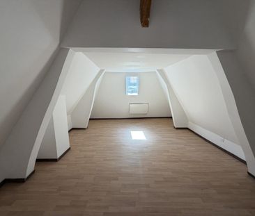Location Appartement 3 pièces 59m² EU 76260 - Photo 3