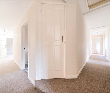 A single storey 4 bedroom , 2 bathroom barn conversion in the prett... - Photo 6
