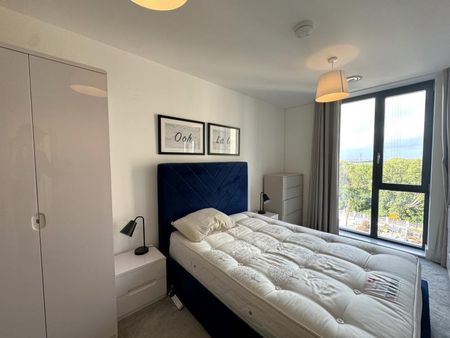 2 bedroom flat to rent - Photo 4