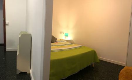 Calle Doctor Juan José Dominé, Valencia, Valencian Community 46011 - Photo 3