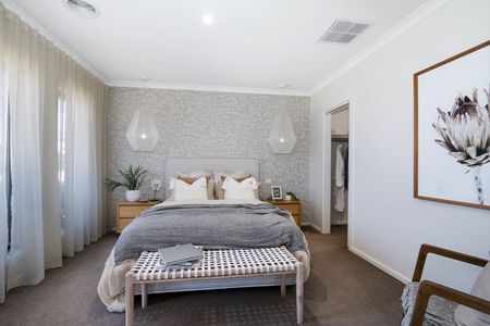 Elegant Thurgoona Home Offering Space, Light and Convenience - Photo 5