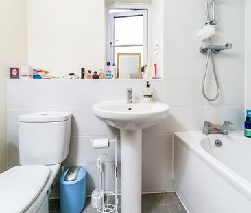 2 bedroom terraced house to rent - Photo 6