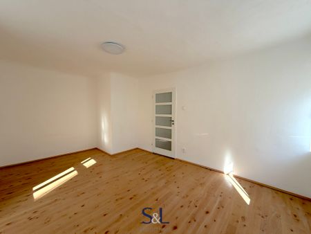 Pronájem bytu 2+1 61 m², 5. května, Liberec - Фото 2