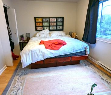 Condo for rent, Montréal (Saint-Laurent) - Photo 2