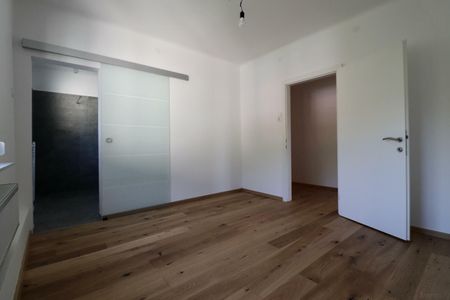Peggau, sanierte Wohnung zur Miete mit Loggia ab 12.2025 ++ Videorundgang++ - Photo 2
