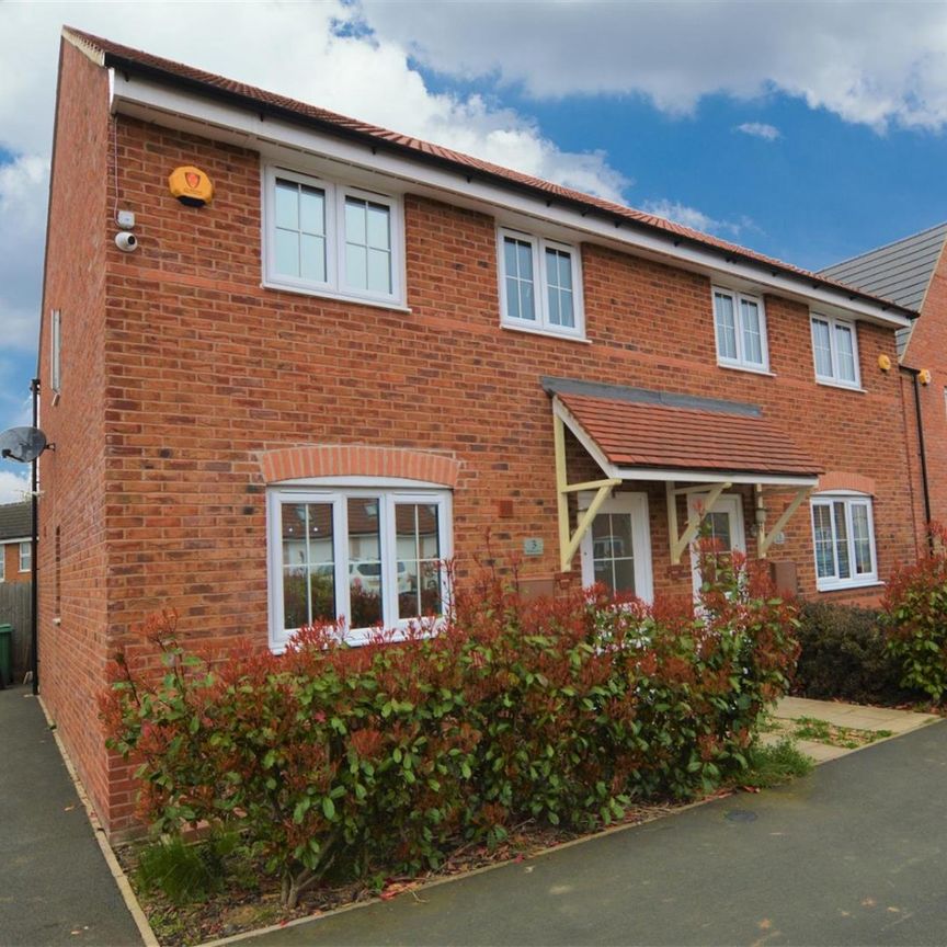 3 bedroom House To Let - Photo 1