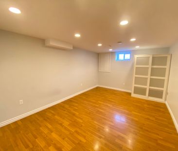 For Lease - 20 Britannia Avenue, Bradford West Gwillimbury, Ontario - Photo 4