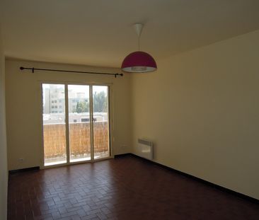 Location Appartement 2 pièces 45m² MONTPELLIER 34090 - Photo 2