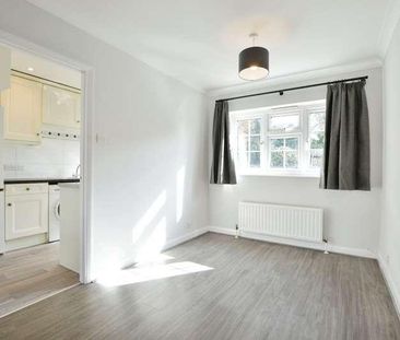 Regency Drive, West Byfleet, KT14 - Photo 1