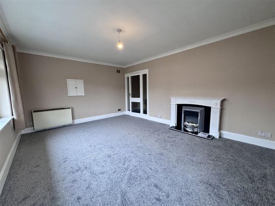 Scalby Road, Scarborough - Photo 1