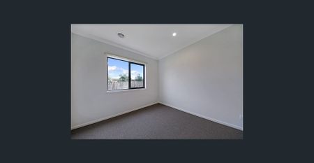 🏡 4-Bedroom House in Wallan - Photo 2