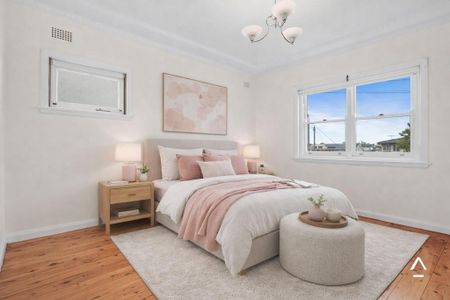 Waterside Lifestyle with Period Charm - Photo 3