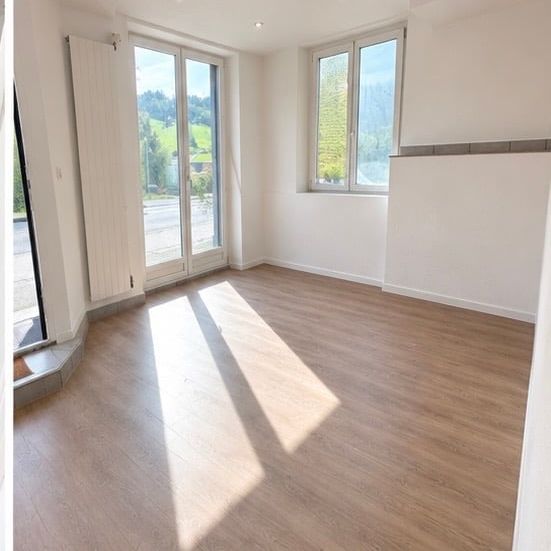 Kernsanierte Wohnung in Degersheim - Foto 1