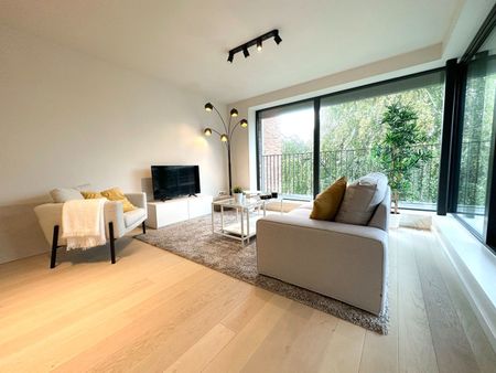 Stijlvol en lichtrijk hoekappartement in een prachtige parkomgeving - Photo 4