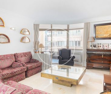 Piso de alquiler en Carrer de la Indústria, Santa Catalina - Photo 6