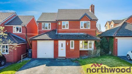 4 bedroom detached house to rent - Photo 2