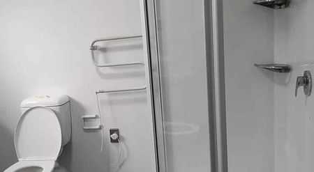 Centrally located 2BR Flat in Johnsonville - Photo 5