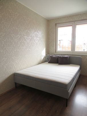 ATRAKCYJNA CENA, 2 POKOJE, BALKON, UMEBLOWANE - Photo 1