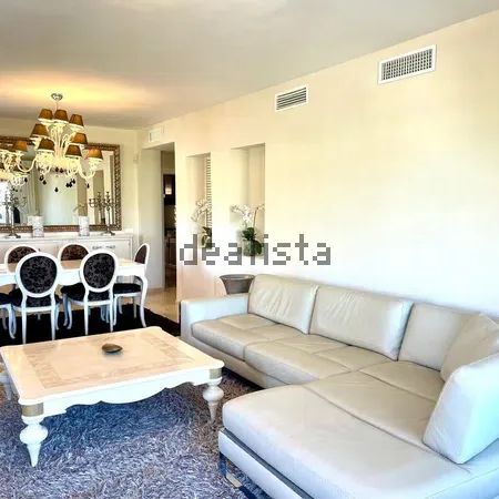 Alquiler de ático en Calle Ana María Matute - Photo 1