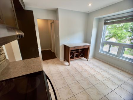 For Lease - 1990 WAVELL Street Unit# 72, London East, Ontario - Photo 4