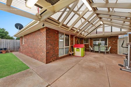 24 Loyola Road, Werribee. - Photo 2