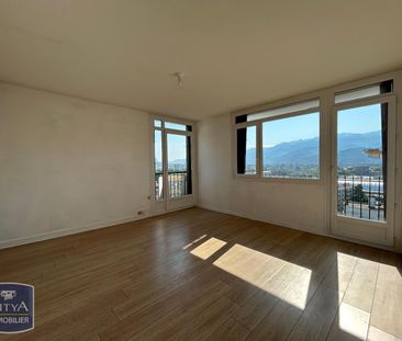 Location Appartement 4 pièces 74m² GRENOBLE 38100 - Photo 1