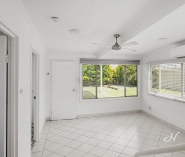 COMFORTABLE LAKESIDE LIVING IN A PEACEFUL SETTING - Photo 3