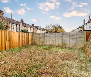 3 bedroom maisonette to rent - Photo 6