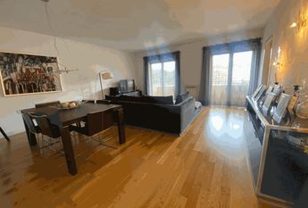 Apartamento T2 para arrendamento sem móveis com piscina nas Laranjeiras, Lisboa