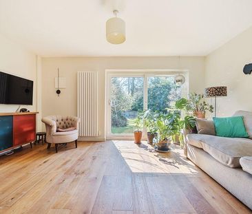 3 bedroom semi-detached house to rent - Photo 2