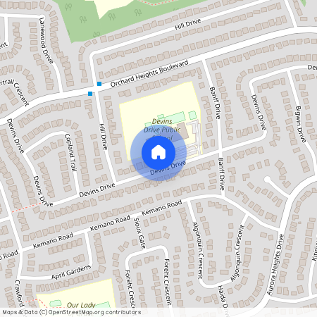 74 Devins Drive, Aurora