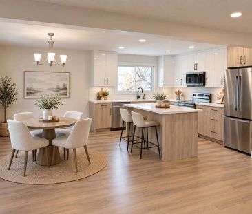 Beautifully Renovated 3-Bedroom Upper Floor – Modern, Bright & Move In Ready — 3 Bedrooms Main Floor - Photo 1