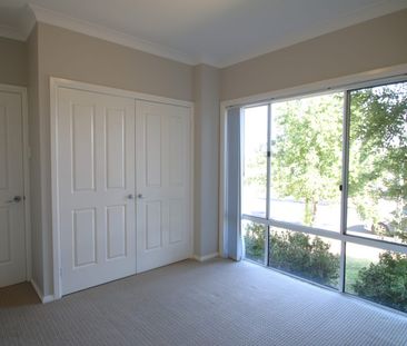 Quiet North Orange Location - Photo 4