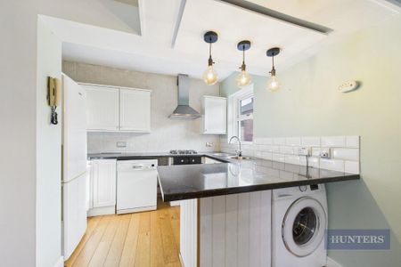 2 bedroom apartment to rent - Photo 4