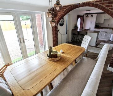 3 bedroom bungalow to rent - Photo 3