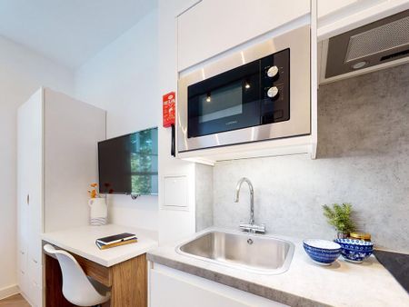 Studio to rent - Photo 5