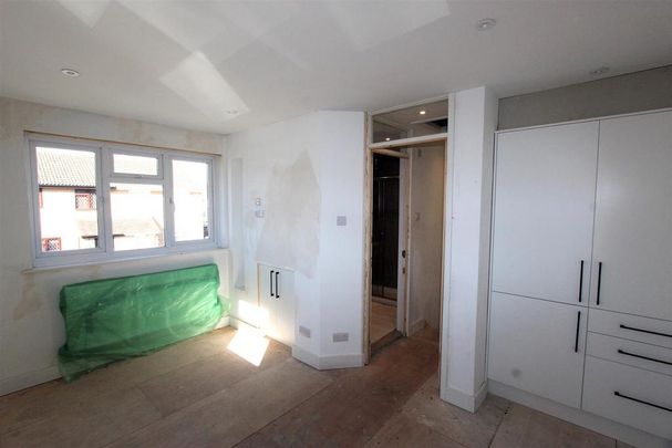 1 bedroom semi-detached house to rent - Photo 1