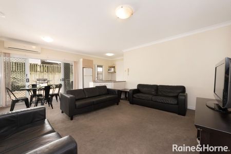 2/32-36 Lissner Street, Toowong, QLD 4066 - Photo 5